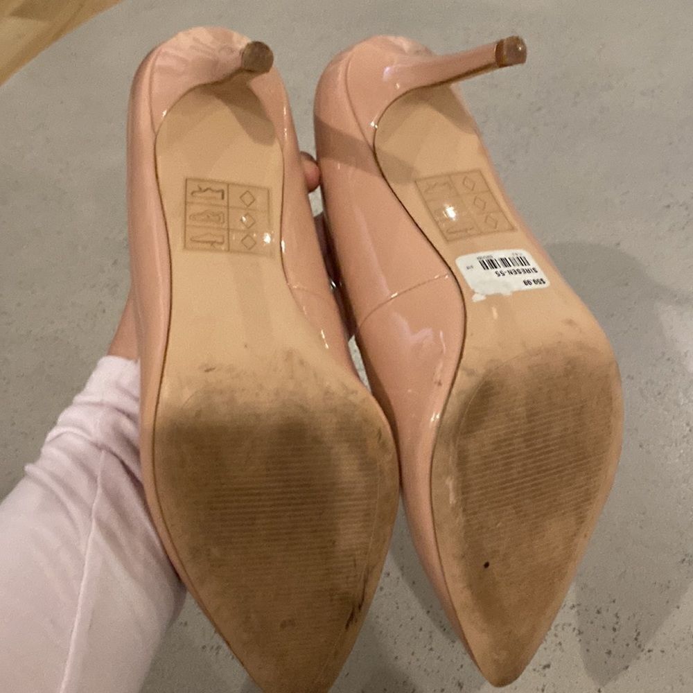 Aldo nude point toe heels 8.5 - Picture 3 of 4